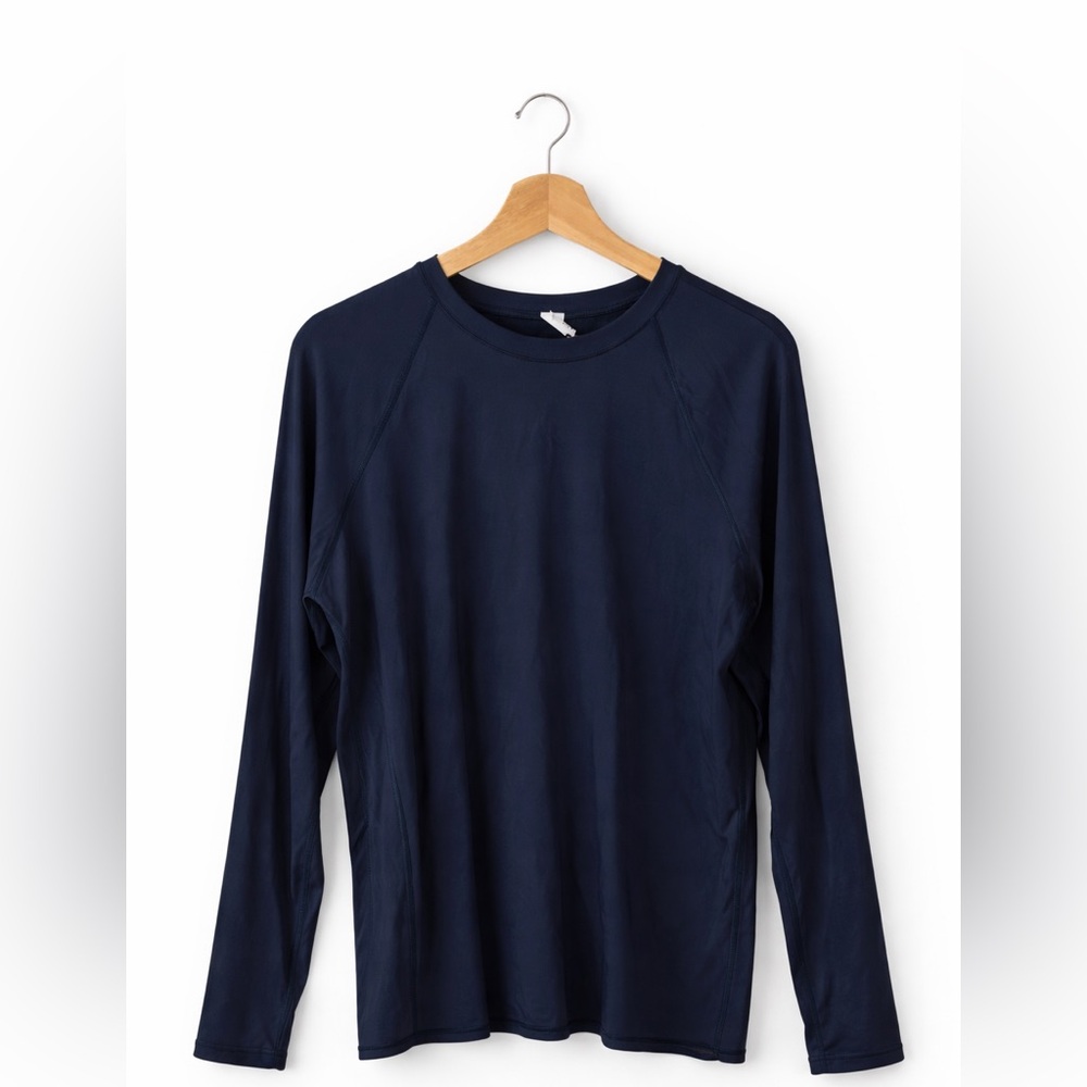 Lululemon Size Medium Navy  Rash guard
Good Condition